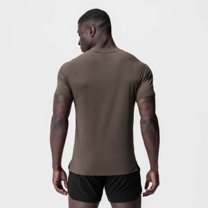 T-shirt de performance innovant pour hommes pour les entraînements, les sports et les activités quotidiennes avec des fonctions d'évacuation de l'humidité - Product Image 2