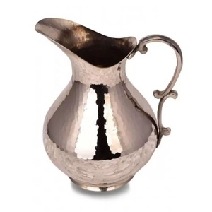 Jarra de cobre en relieve martillada a mano de estilo otomano para servicio de bebidas, Surahi, jarra Pinar NÍQUEL Color 2L con mango - Product Image 5