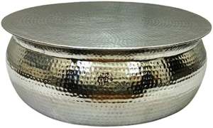 Table en fonte d'aluminium finition nickel brut avec trois pieds également disponible en miroir polonais Home Metal Furniture - Product Image 4