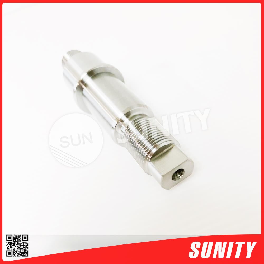 パルナシウス・ジャックエモンティー（1オス、インド産） パルナシウス・ジャックエモンティー（オス、インドサン）