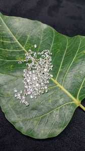 เพชรธรรมชาติ VVS F G H เม็ดกลมยอดเยี่ยมตัดร้อนอัตราขายส่ง - Product Image 3