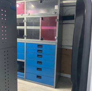 Sistema de Almacenamiento para Camionetas Comerciales con Armarios de Exhibición, Cajones para Piezas Pequeñas y Estantes Móviles para Talleres, para Todo Tipo de Vehículos - Product Image 5