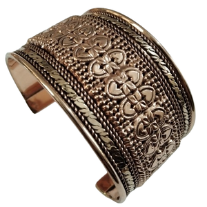 Brazaletes abiertos de cobre Premium, diseño tallado, brazaletes atractivos para todos, joyería artificial, regalo con brazalete abierto - Product Image 1