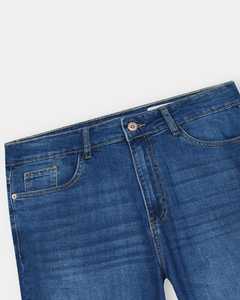 Bermuda droit de haute qualité à impression colorée Short en jean vieilli Nouveau design Broderie personnalisée taille haute pour hommes - Product Image 3