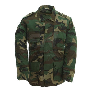 Combinaisons tactiques robustes avec fermeture éclair intégrale, multiples options de rangement, vestes et pantalons - Product Image 2