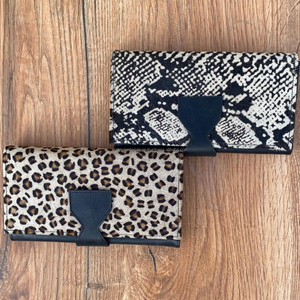 Nouveaux cheveux faits à la main sur imprimé Animal en cuir véritable portefeuille à deux volets pour femmes Western 100% peau de vache porte-carte de crédit portefeuille mince - Product Image 3