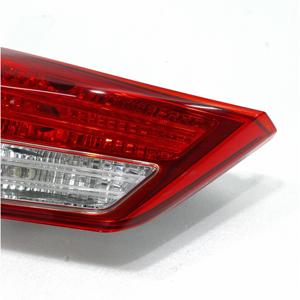 FEU STOP ARRIÈRE GAUCHE INTEGRÉ À LA PORTE HYUNDAI iX20 Série 92403-1K000 (10>19) - Product Image 3
