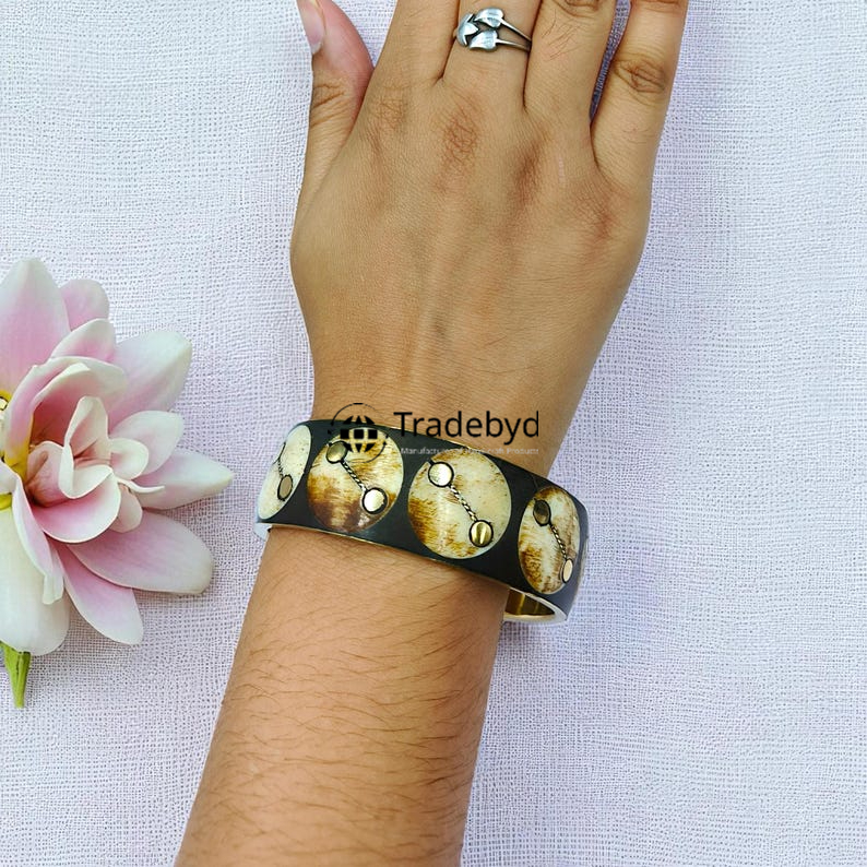 Available in Different Color