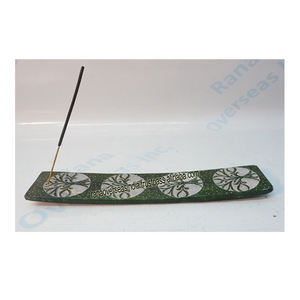 Plateau d'encens à l'anis étoilé de qualité supérieure Vente à chaud de porte-bâtons d'encens en stéatite à motif d'arbre pour parfum de bureau Meilleur - Product Image 4