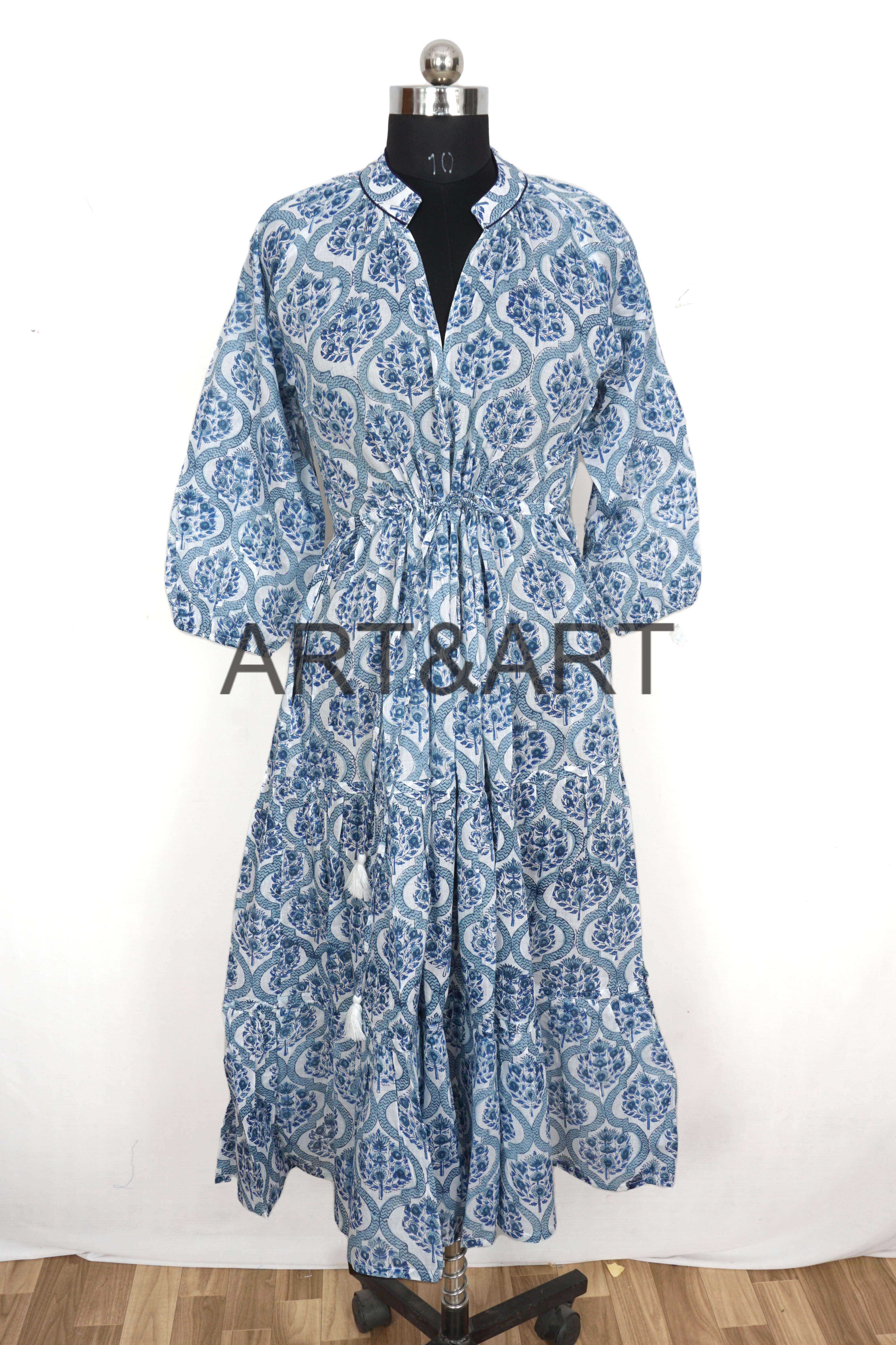 สีเทาเข้ม