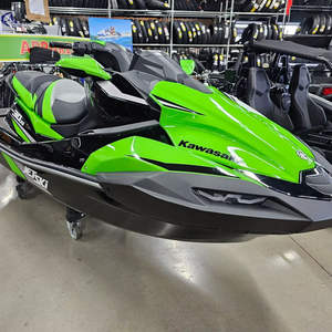 OFFRE SPÉCIALE 2024 Nouveau Jet Ski Kawasaki Ultra 310LX-S en aluminium, moteur 2 temps 4 cylindres 226-300 CV, 3 places, automatique - Product Image 2