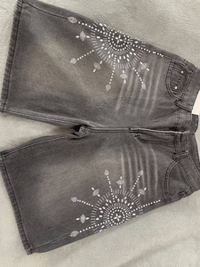 Shorts en jean de qualité supérieure fabriqués au Pakistan pour hommes, shorts en jeans vintage délavés avec des strass, shorts fabriqués au Pakistan - Product Image 6