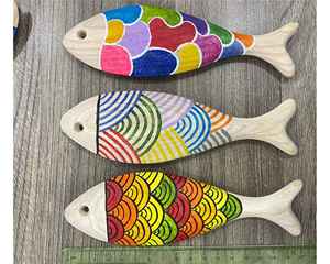 Decoración de pescado de madera de origen vietnamita con acento de cuerda, artículo artesanal de pescado de madera Ideal para colgar en la pared, recuerdo y ventas de exportación - Product Image 6