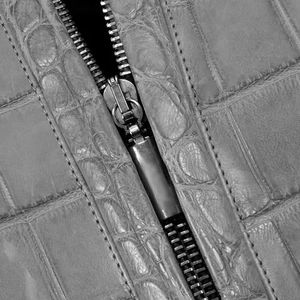 2025 hommes véritable peau de vache en cuir véritable en relief peau de serpent col montant veste d'hiver personnalisable respirant marque - Product Image 3