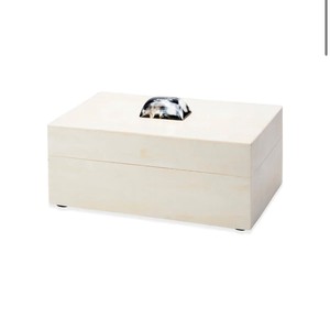 Boîte décorative en os de conception marocaine Boîtes sculptées à la main en résine Dernière boîte en incrustation d'os Cadeau et bijoux Os personnalisé par Lametierartz - Product Image 4