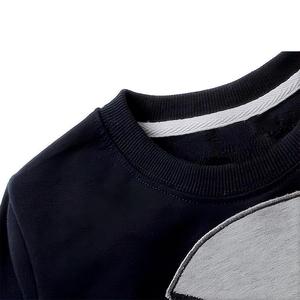 Venta al por mayor niños sudadera de talla grande invierno cálido grueso polar pulóver moda niños sudadera con diseño personalizado - Product Image 4