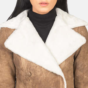 Abrigo de Piel de Oveja Amie Brown, Estilo Doble Botonadura, con Efecto Desgastado - Product Image 6