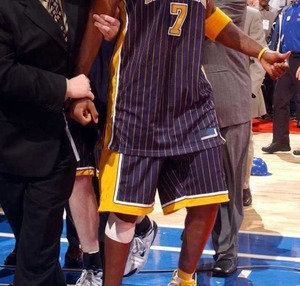 Industrie Direct Engro Sportswear Short de basket-ball confortable à motif de graffitis personnalisé vert Kelly-or 3D géométrique authentique - Product Image 6