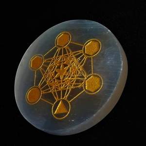 Placa de Carga de Cristal de Selenita Natural al por Mayor con Diseño Grabado de Metatrón para Suministros de Sanación Reiki de Aameena Agate - Product Image 3