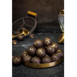 Cuenco de metal dorado perfecto para chocolate, dulces, dulces - Product Image 2