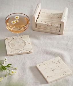 Juego de Posavasos Cuadrados de Piedra Travertino Premium con Soporte, Resistentes al Calor, Acabado Natural, Protección Elegante para Mesas de Bar en el Hogar - Product Image 1