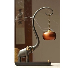 Style Vintage métal Bakhoor brûleur Style métal Bakhoor brûleur artisanal fini Ramadan décor et cadeau décor à la maison - Product Image 1