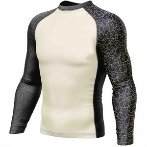 Rashguard de BJJ MMA sublimé |   Haut de grappling imprimé sur mesure |   Tissu respirant en spandex/polyester, manches courtes, séchage rapide - Product Image 3