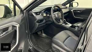 NOUVEAU 2024 TOYOTA RAV4 HYBRID 4X4 SUV SANS ACCIDENT Double Cabine Confort 4x4 TRACTION AVANT 80L TRANSMISSION AUTOMATIQUE 8 VITESSES - Product Image 2