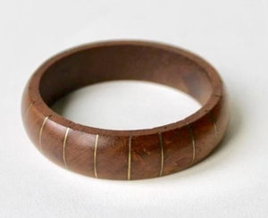 Best Selling Unique Craft India Wooden <b>Bangles</b> | Warm-Tone Wood Subtle <b>Engraved</b> Leaf Motifs Polished Finish Modern Design for - Product Image 1