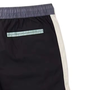 Stylish Comfortable Wholesale Price Casual Wear Nylon Windbreaker Hoodies Shorts Set Men Latest Designs Windbreaker Apparel - Product Image 6