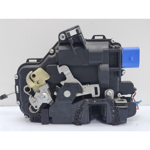 CERRADURA DE PUERTA DELANTERA IZQUIERDA VOLKSWAGEN Polo 4ª Serie 3B1183701AQ BME (01>09) - Product Image 2