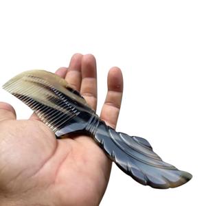 Peine de cuerno de búfalo hecho a mano con diferentes tamaños y colores Peine de pelo de cerdas Cuerno de bolsillo Cepillo de barba Peine y cuerno de vaca uso superventas - Product Image 2