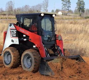 Quality 2016 TAKEUCHI TS70R Skid Steer Loader Diesel Engine 7 Ton Rated Load High Digging Power Ready to <b>Ship</b> Worldwide Delivery - Product Image 1