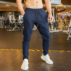 Vente en gros 450 grammes de pantalons de survêtement en coton éponge épais pantalons de survêtement personnalisés de haute qualité pour hommes - Product Image 3