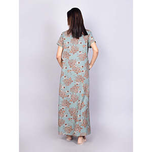Ensemble peignoir et nuisette pour femme Alpine à imprimé floral, doux, avec poche latérale, broderie au col et taille élastique - Product Image 5