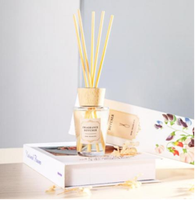 Diffuseur de parfum de luxe 100 ml avec boîte cadeau à imprimé floral élégant pour hôtel, chambre et toilettes
