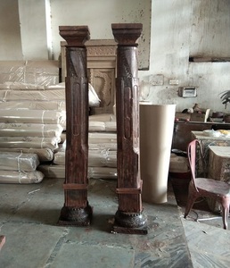 Piliers décoratifs en bois massif fabriqués à la main traditionnels pour la restauration de meubles anciens Accueil Mandap Support Entrée de jardin - Product Image 1