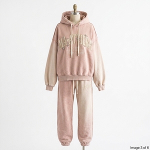 Conjunto de Sudadera con Capucha y Pantalones Deportivos para Mujer, Color Rosa Rubor, con Pedrería Bordada, de Algodón y Felpa, Estilo Oversize, Venta al Por Mayor OEM - Product Image 4