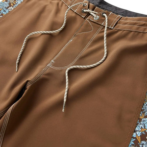 Shorts de bain pour hommes en toile 100% polyester écologique personnalisés, extensible dans les 4 sens, séchage rapide, fermeture à cordon - Product Image 5