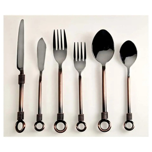 Juego de cubiertos con acabado plateado más vendido, tenedores desechables de diseño curvo ondulado elegante para bodas y suministros de Hotel - Product Image 3