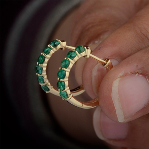 Boucles d'oreilles en pierre d'émeraude en or massif 14k, bijoux indiens pour fiançailles et mariage, nouveaux Designs élégants - Product Image 4