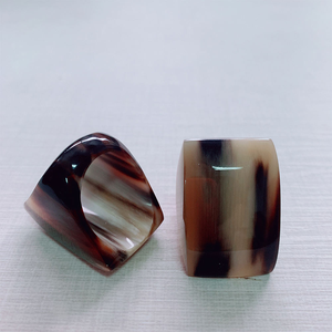 Anillo de Cuerno Hecho a Mano Moderno y Ecológico, Joyería al por Mayor Hecha en Vietnam, Venta Caliente 2025 por SANIYA HANDICRAFT - Product Image 2