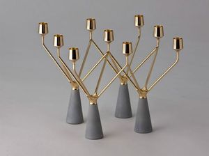 Bougeoir en métal de style Ins fait à la main Base en marbre unique Impression offset Lanterne décorative pour la maison Noël-Bougie en verre - Product Image 2