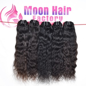 Fournisseur indien, 28 pouces, 1 paquet de cheveux bouclés, doux, soyeux, naturellement rebondissants, tissage pour femmes et vêtements de soirée, disponible au prix d'usine - Product Image 3