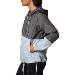 Custom Women's 2025 Trending Soft Shell Windbreaker Jacket for men Boxy Fit <b>Drop</b> Shoulders Windproof for Outdoor Casual Style - Product Image 3