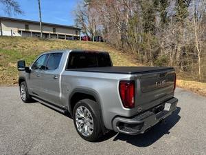 SHARP 2024 G-M-M-C SI-ER-A 1500 DENALI CREW 4WD V8 CILINDROS TRANSMISIÓN AUTOMÁTICA - Product Image 6