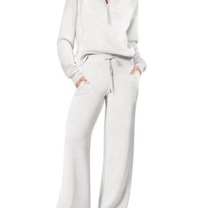 Conjunto Deportivo Premium con Estampado 3D – Sudadera con Capucha y Pantalones Jogger a Juego - Product Image 1