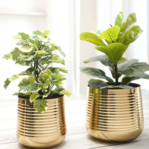 Exquisita maceta de metal doble con brillo dorado con soporte Juego de 2 macetas Maceta de hierro Macetas decorativas pequeñas y grandes al por mayor - Product Image 4