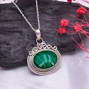 Malachite Gemstone Trending Design Pendentif Pendentif en argent sterling 925 Cadeau de mariage parfait pour l'amour avec 925 bijoux estampillés - Product Image 2