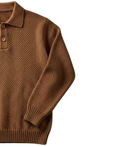 Suéter Polo de Punto Texturizado Personalizado para Hombre, Manga Larga, Cuello con Botones, Informal, para Invierno, Color Camel Marrón, para Venta al por Mayor - Product Image 3